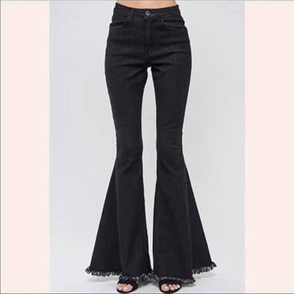 Saints & Hearts Black Flare - Picture 2 of 3